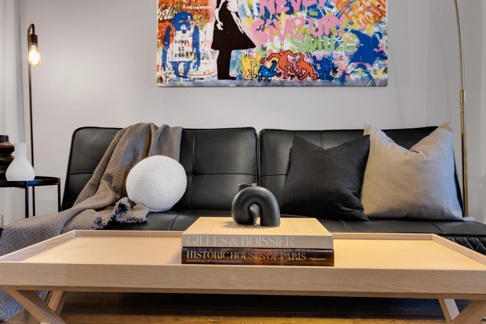 Liv Mtl Avenue Aparthotel Монреал Екстериор снимка
