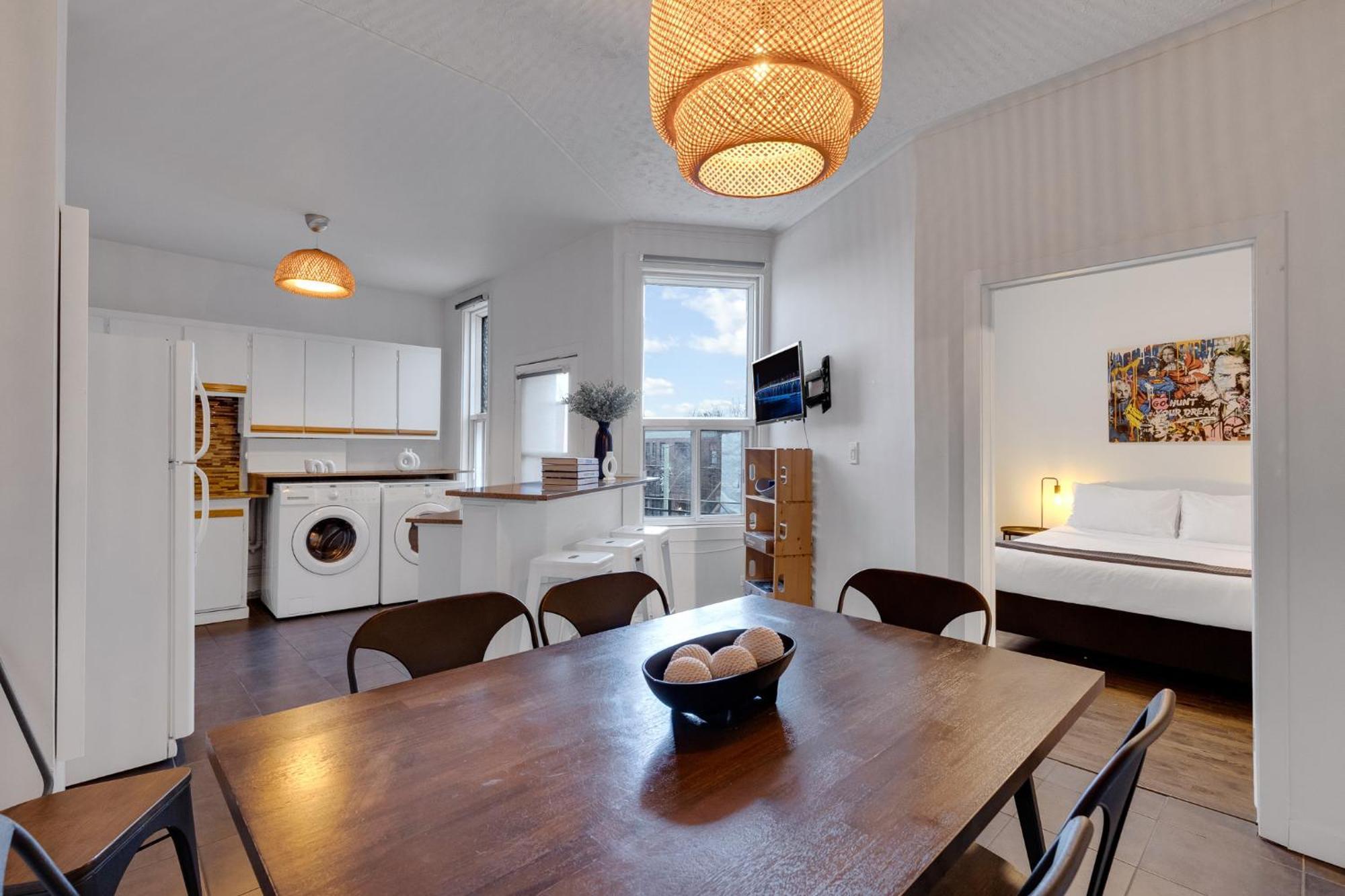 Liv Mtl Avenue Aparthotel Монреал Екстериор снимка